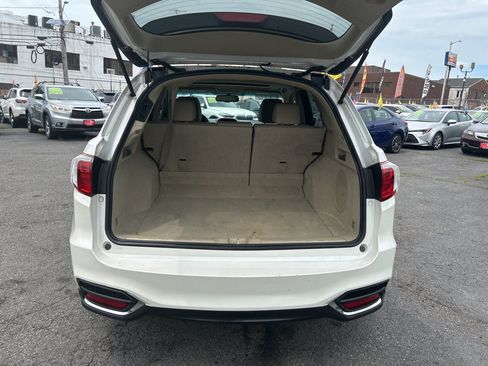 Used 2017 Acura RDX AWD image 9