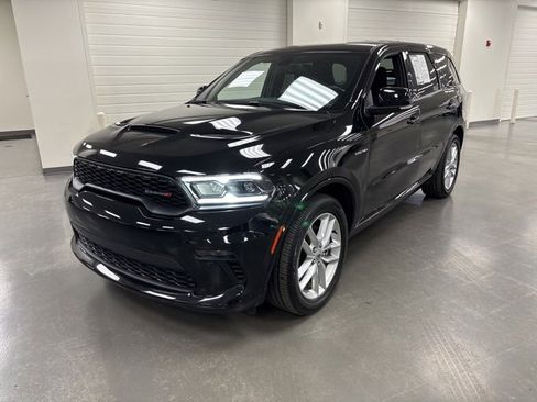 Used 2022 Dodge Durango R/T w/ Trailer Tow Group IV image 3