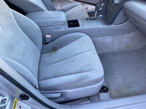 Used 2009 Toyota Camry LE FWD image 14