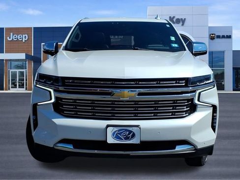 Used 2021 Chevrolet Tahoe Premier w/ Premium Package AWD/4WD image 7