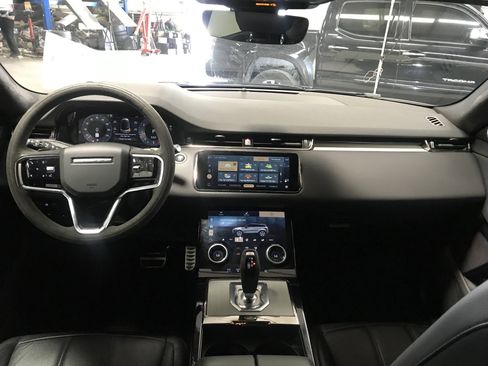 Used 2023 Land Rover Range Rover Evoque HST AWD/4WD image 15
