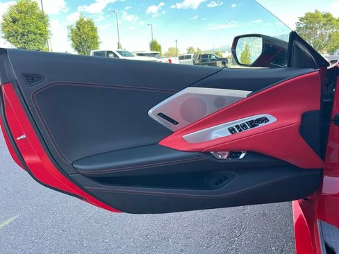 Used 2026 Chevrolet Corvette Stingray Premium Conv w/ Z51 Performance Package RWD image 7