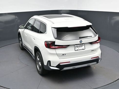 New 2026 BMW X1 xDrive28i w/ Technology Package AWD/4WD image 33