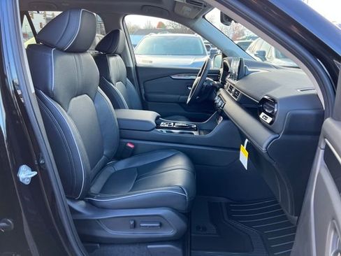 New 2025 Honda Pilot Elite image 9