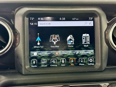 Used 2021 Jeep Wrangler Unlimited Sahara image 17