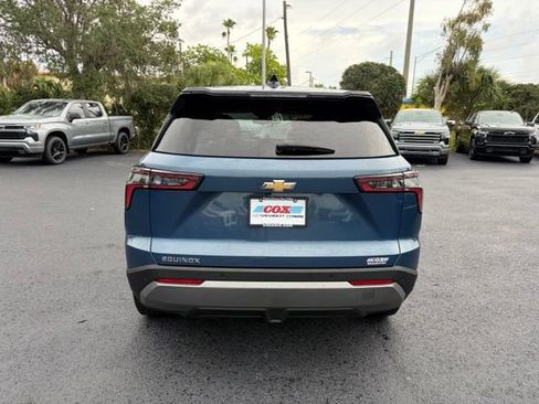 Used 2025 Chevrolet Equinox LT FWD image 5