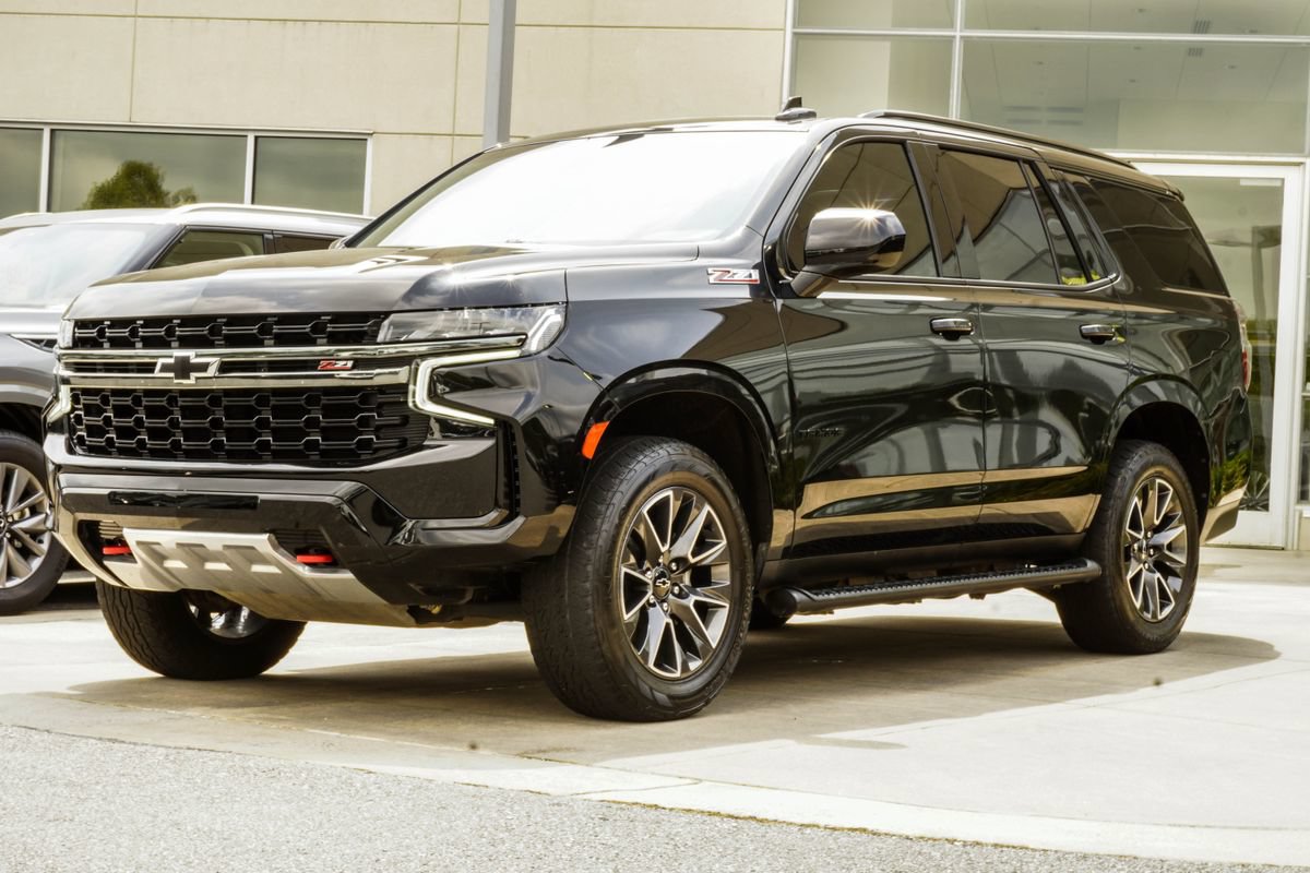 Used 2021 Chevrolet Tahoe Z71 w/ Rear Media and Nav Package AWD/4WD image 8