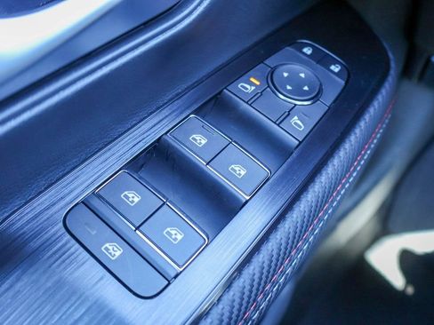 New 2026 Nissan Kicks SR image 14