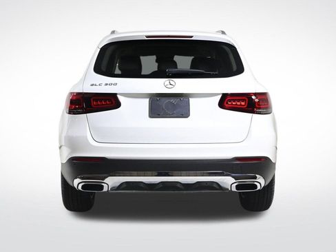 Used 2022 Mercedes-Benz GLC 300 image 4