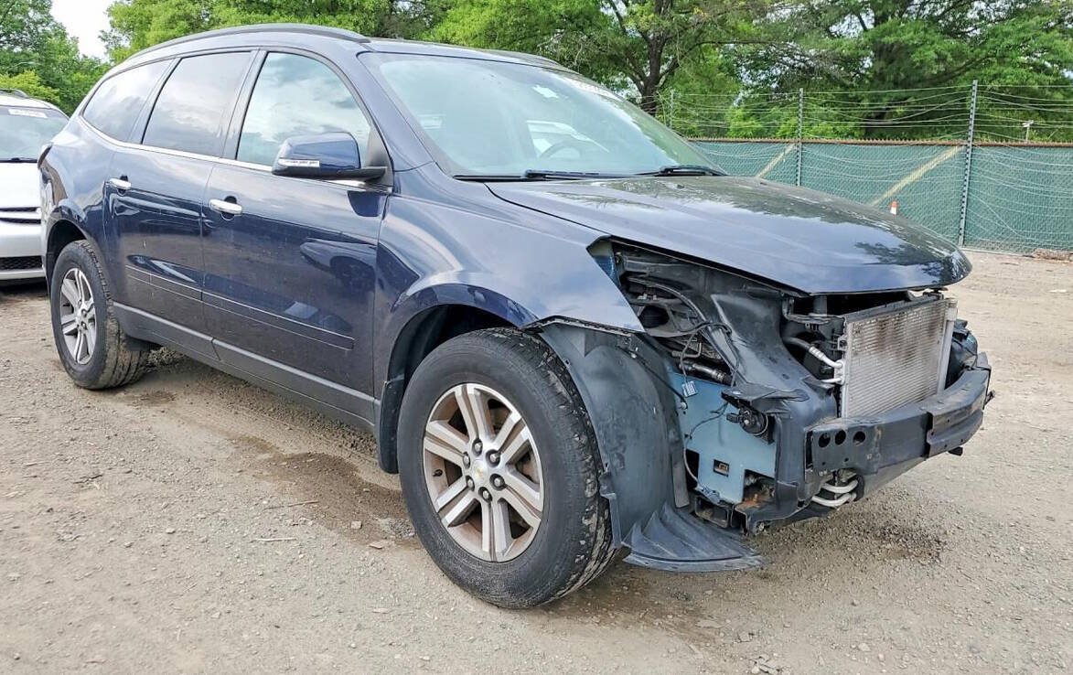 Used 2017 Chevrolet Traverse LT AWD/4WD image 38