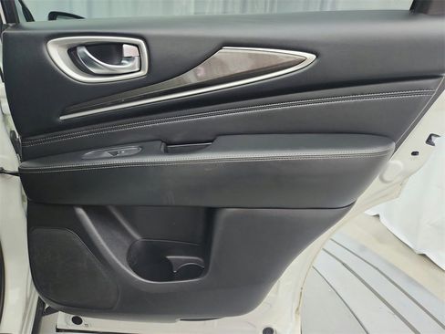 Used 2020 INFINITI QX60 Signature Edition image 32