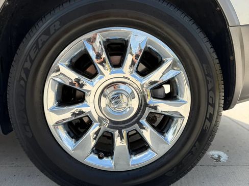 Used 2011 Buick Enclave CXL AWD/4WD image 11