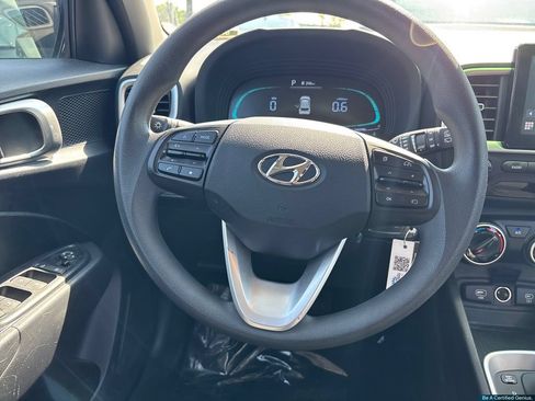 Certified 2023 Hyundai Venue SE FWD image 27
