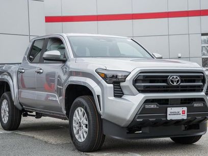 New 2026 Toyota Tacoma SR5