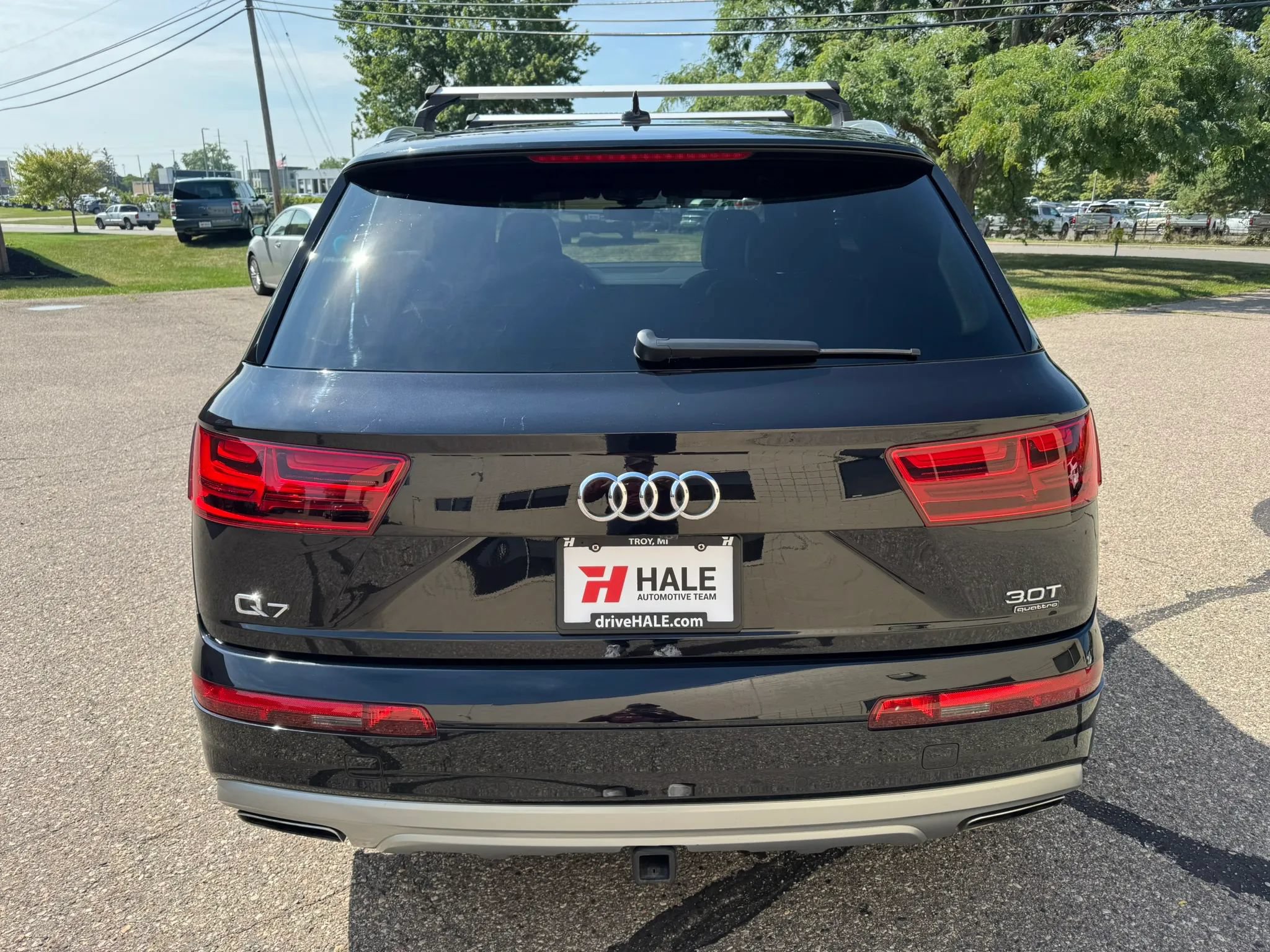 Used 2018 Audi Q7 3.0T Prestige AWD/4WD image 8