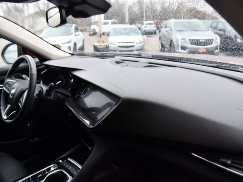 Used 2021 Buick Envision Essence w/ Technology Package I image 14