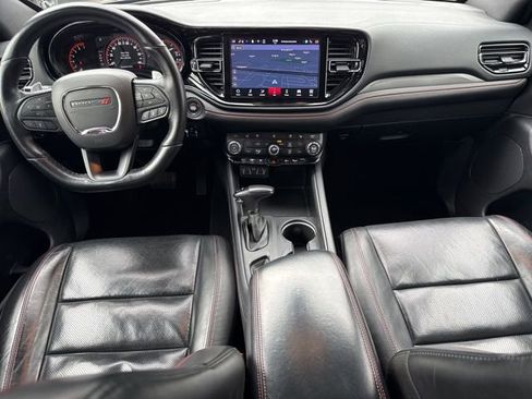 Used 2023 Dodge Durango GT image 4