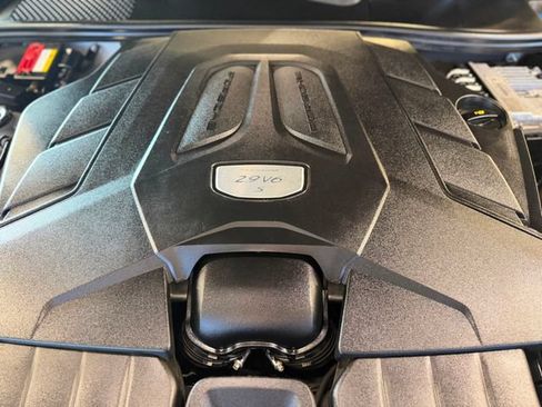 Used 2019 Porsche Cayenne S AWD/4WD image 41