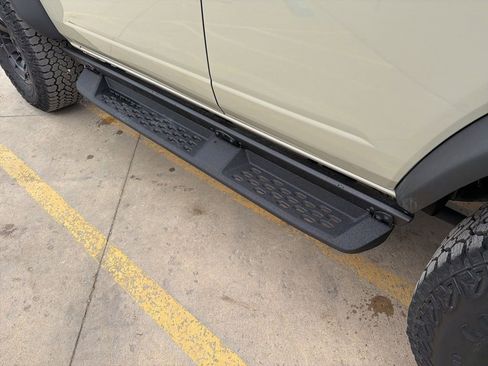 New 2026 Ford Bronco Big Bend w/ Black Diamond Package AWD/4WD image 9