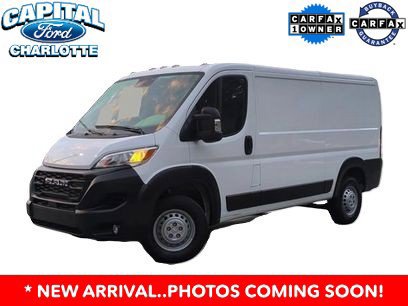 Used 2025 RAM ProMaster 2500 w/ Convenience Group FWD image 2