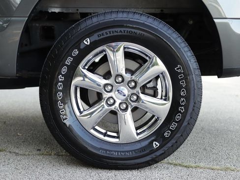 Used 2019 Ford F150 XLT w/ Equipment Group 302A Luxury AWD/4WD image 35