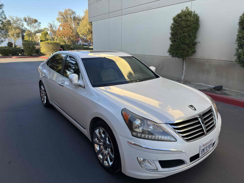 Used 2011 Hyundai Equus Ultimate image 11
