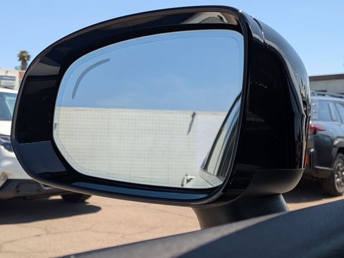 Used 2021 Volvo XC60 T8 R-Design w/ Advanced Package image 25