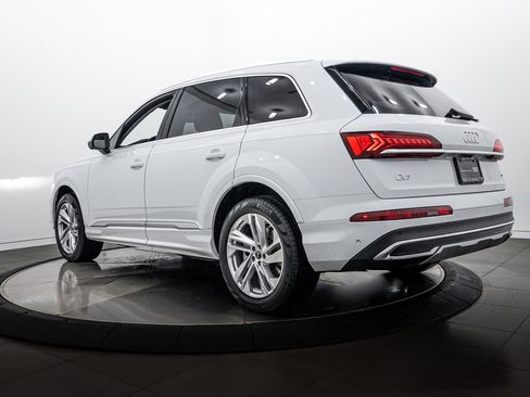 Used 2023 Audi Q7 3.0T Premium Plus w/ Premium Plus Package AWD/4WD image 5