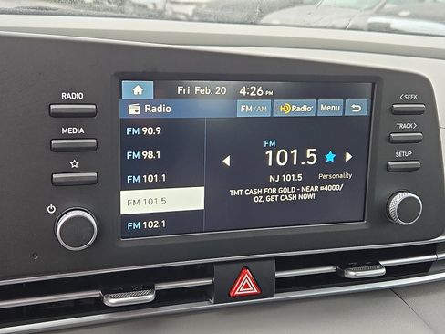 Used 2025 Hyundai Elantra Sport image 24