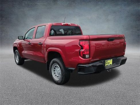 Certified 2024 Chevrolet Colorado W/T image 7