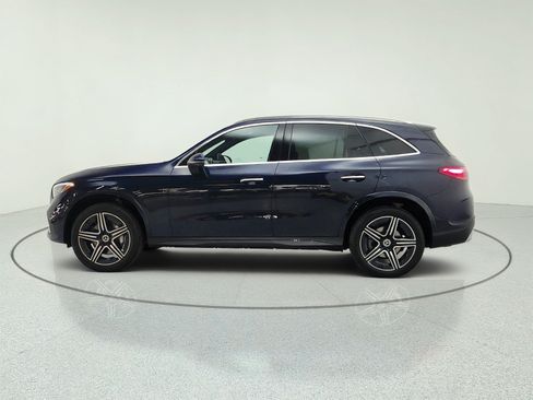 Used 2023 Mercedes-Benz GLC 300 4MATIC image 8