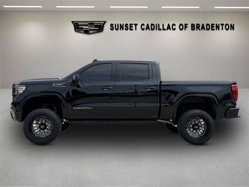 Used 2025 GMC Sierra 1500 Denali Ultimate AWD/4WD image 6
