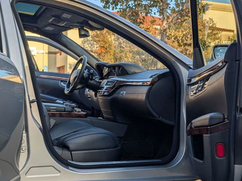 Used 2007 Mercedes-Benz S 65 AMG image 11