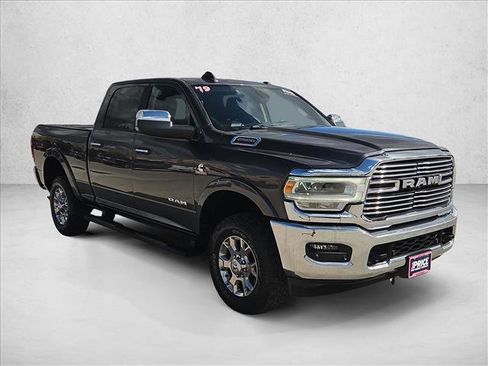 Used 2019 RAM 2500 Laramie image 3