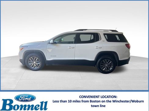 Used 2017 GMC Acadia SLT image 2