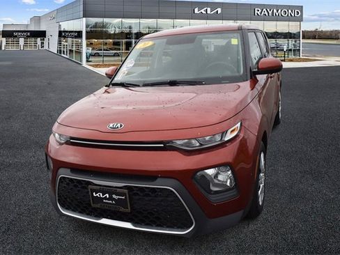 Used 2020 Kia Soul LX image 7