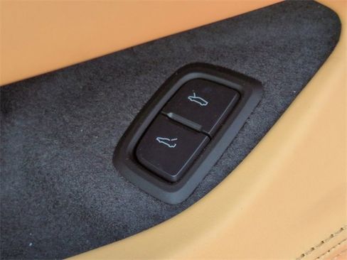 Certified 2021 Chevrolet Corvette Stingray Premium Cpe w/ 3LT image 15