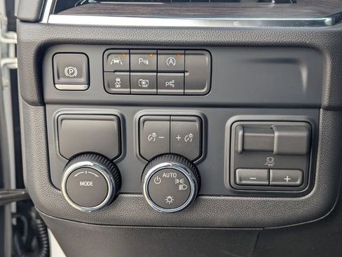 New 2026 Chevrolet Tahoe LS image 15