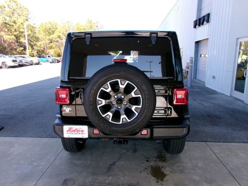 New 2025 Jeep Wrangler Unlimited Sahara AWD/4WD image 21