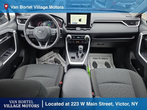 Used 2025 Toyota RAV4 XLE w/ Weather Package image 25
