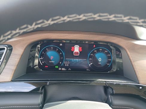 New 2026 Volkswagen Atlas SE FWD image 13