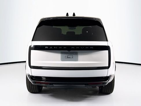 New 2026 Land Rover Range Rover SE image 6