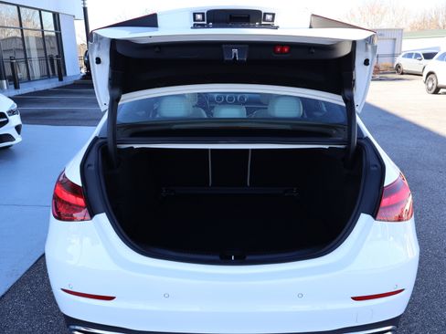 Certified 2022 Mercedes-Benz C 300 4MATIC Sedan w/ Pinnacle Trim Package image 21