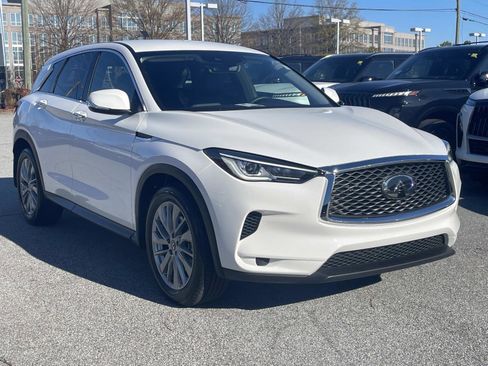 Certified 2025 INFINITI QX50 Pure image 5