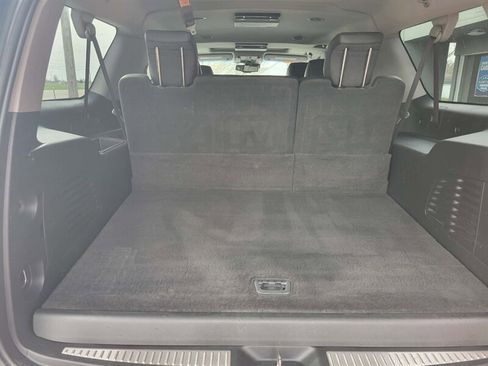Used 2016 Cadillac Escalade ESV Premium AWD/4WD image 14