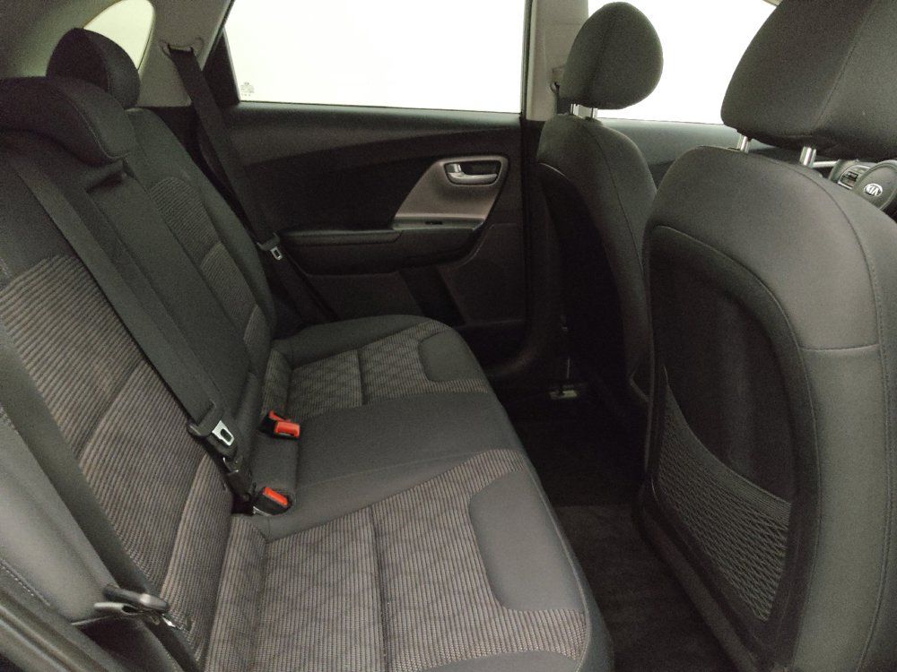 Used 2018 Kia Niro LX FWD image 19