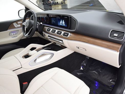 Certified 2025 Mercedes-Benz GLE 450 4MATIC w/ AMG Line Exterior image 15