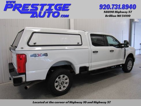 Used 2023 Ford F250 XLT AWD/4WD image 4