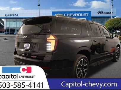 Used 2025 Chevrolet Suburban RST w/ Comfort Package