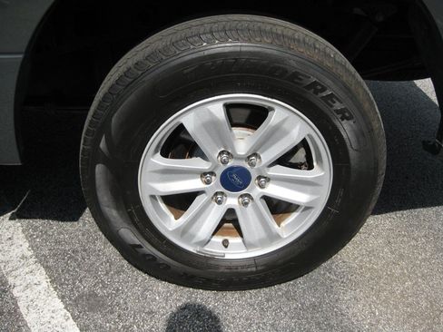 Used 2016 Ford F150 XL w/ Equipment Group 101A Mid RWD image 12